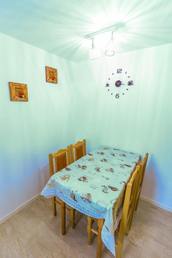 סיביו Nikas Apartment מראה חיצוני תמונה