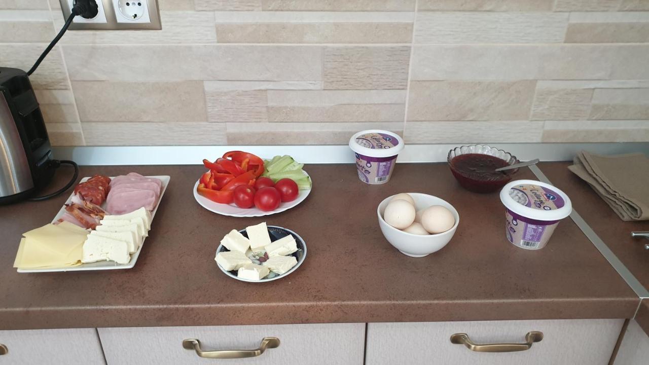 סיביו Nikas Apartment מראה חיצוני תמונה