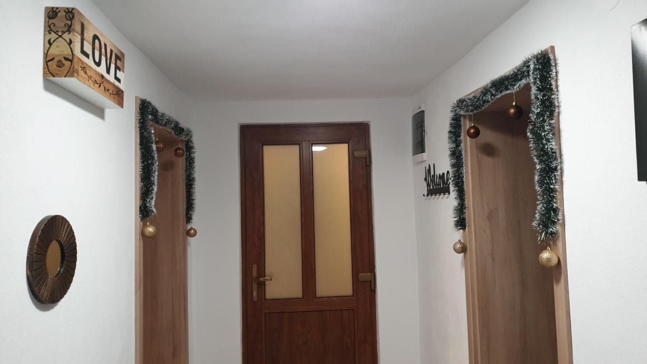 סיביו Nikas Apartment מראה חיצוני תמונה