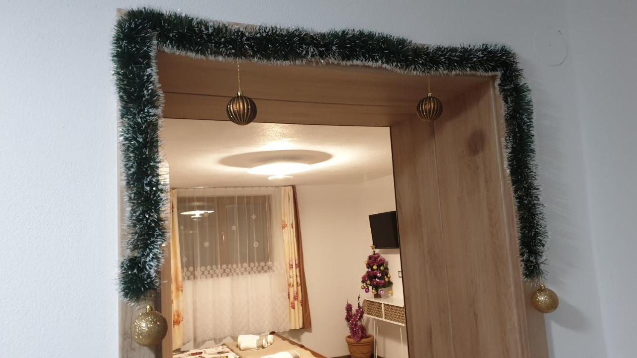 סיביו Nikas Apartment מראה חיצוני תמונה